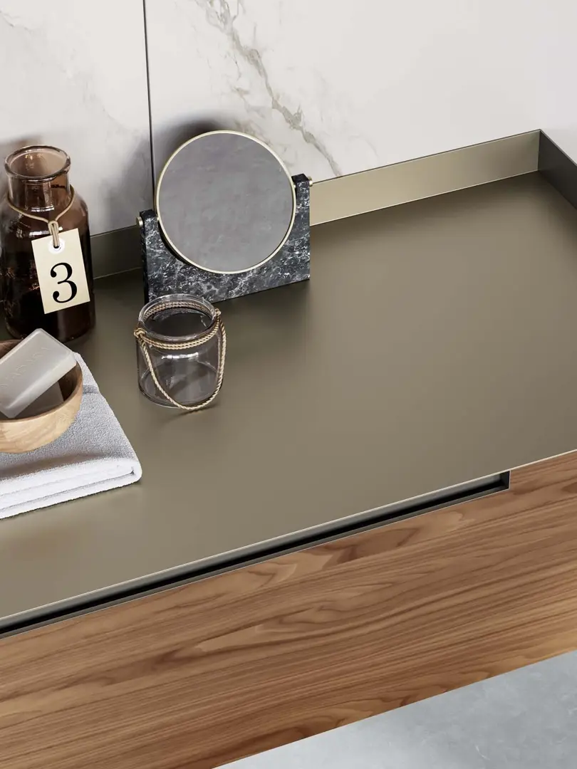 Composizione Gola Up [d]