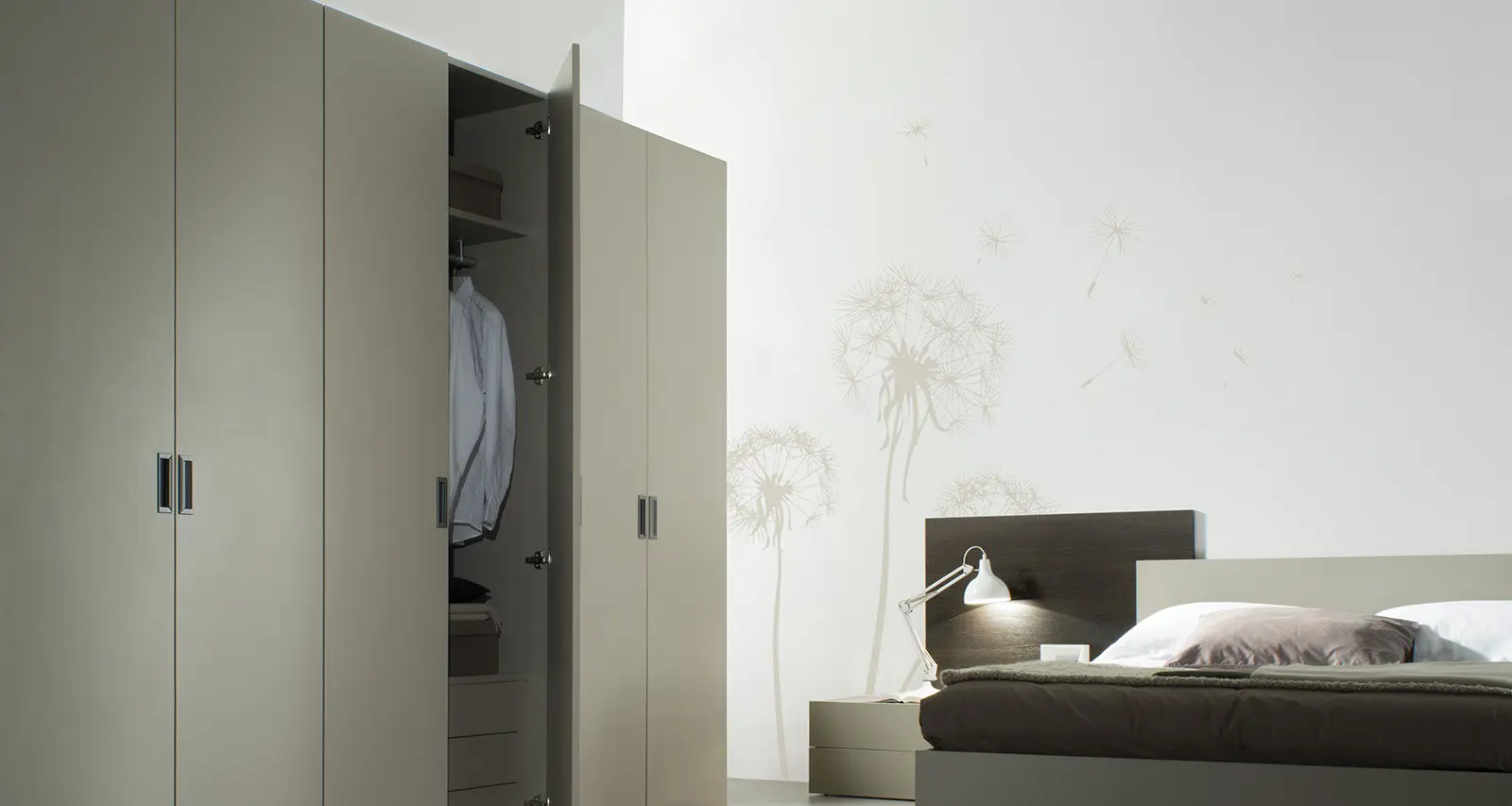 Armadio ad ante battenti Essedue