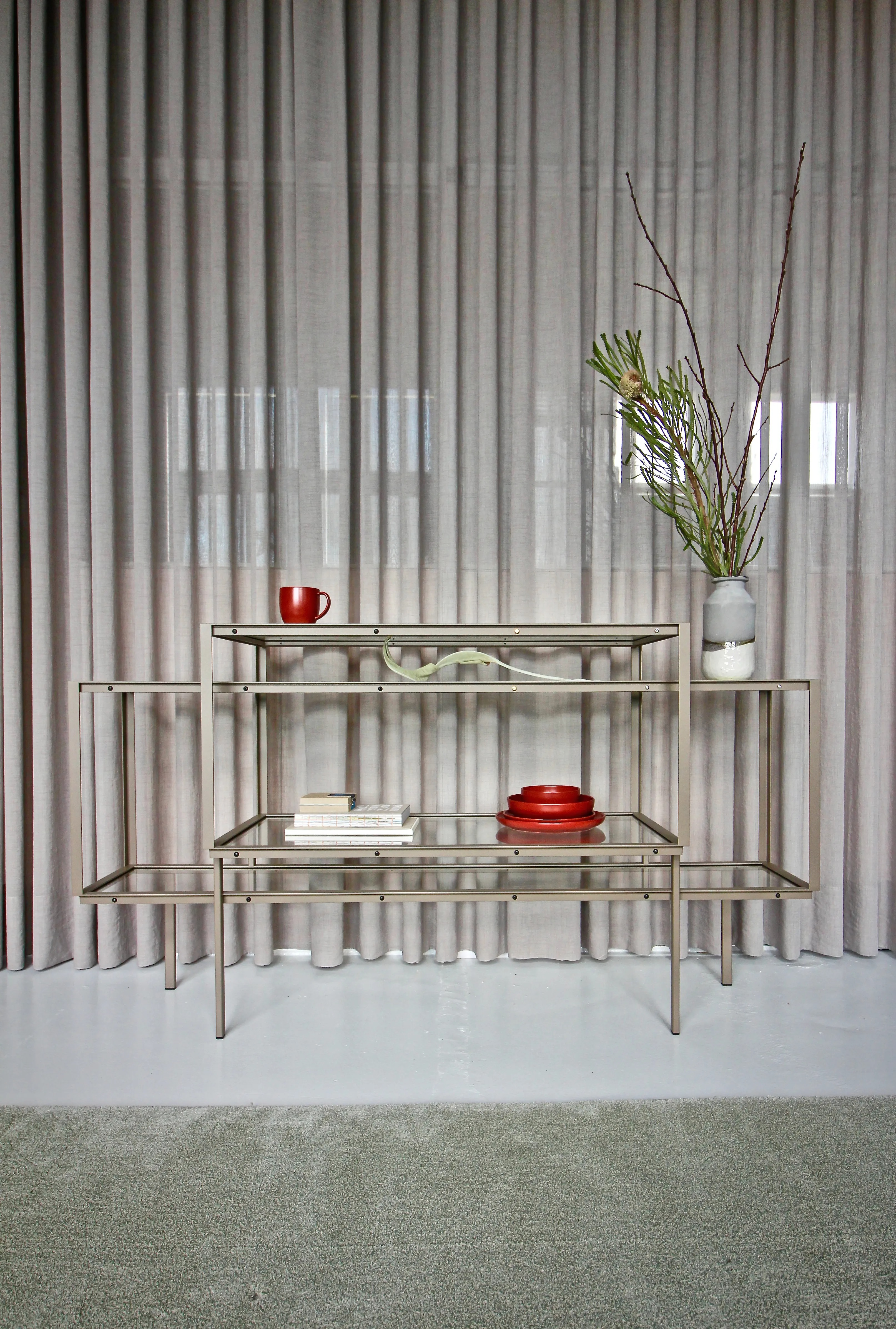 Mobile contenitore Tangled Cabinet