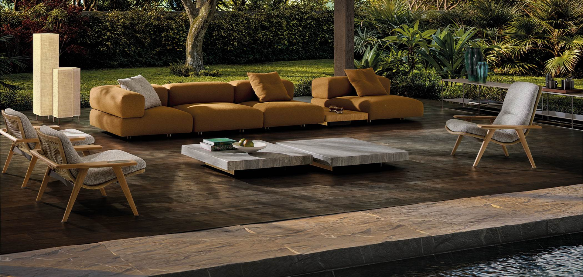 Orion Sofa Outdoor