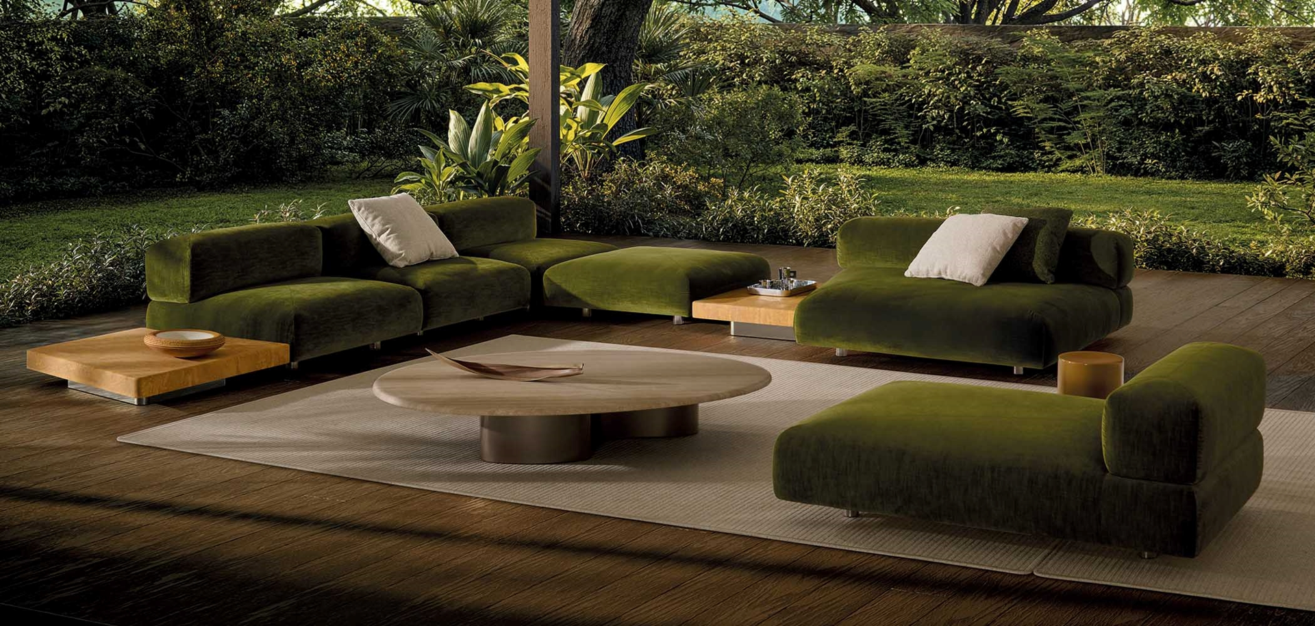 Orion Sofa Outdoor