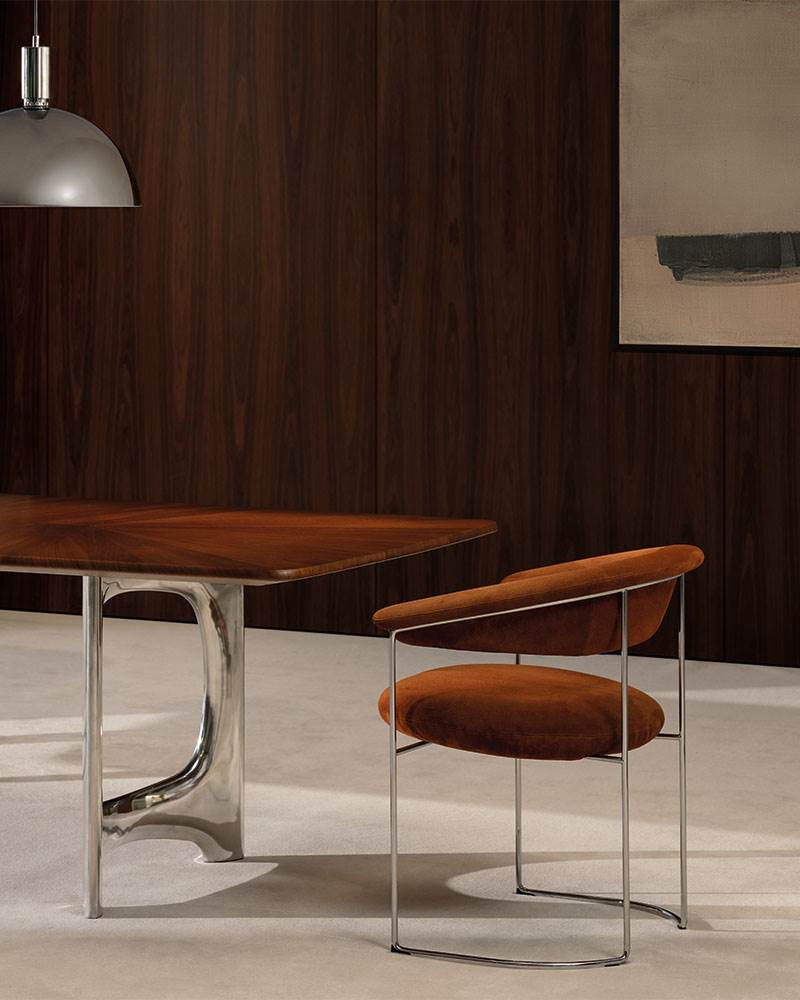 Elyne Chair
