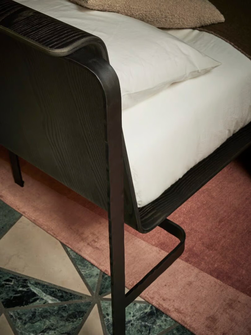 Letto Bend-e Wood