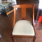 Sedia Arpa ciliegio massello e pelle